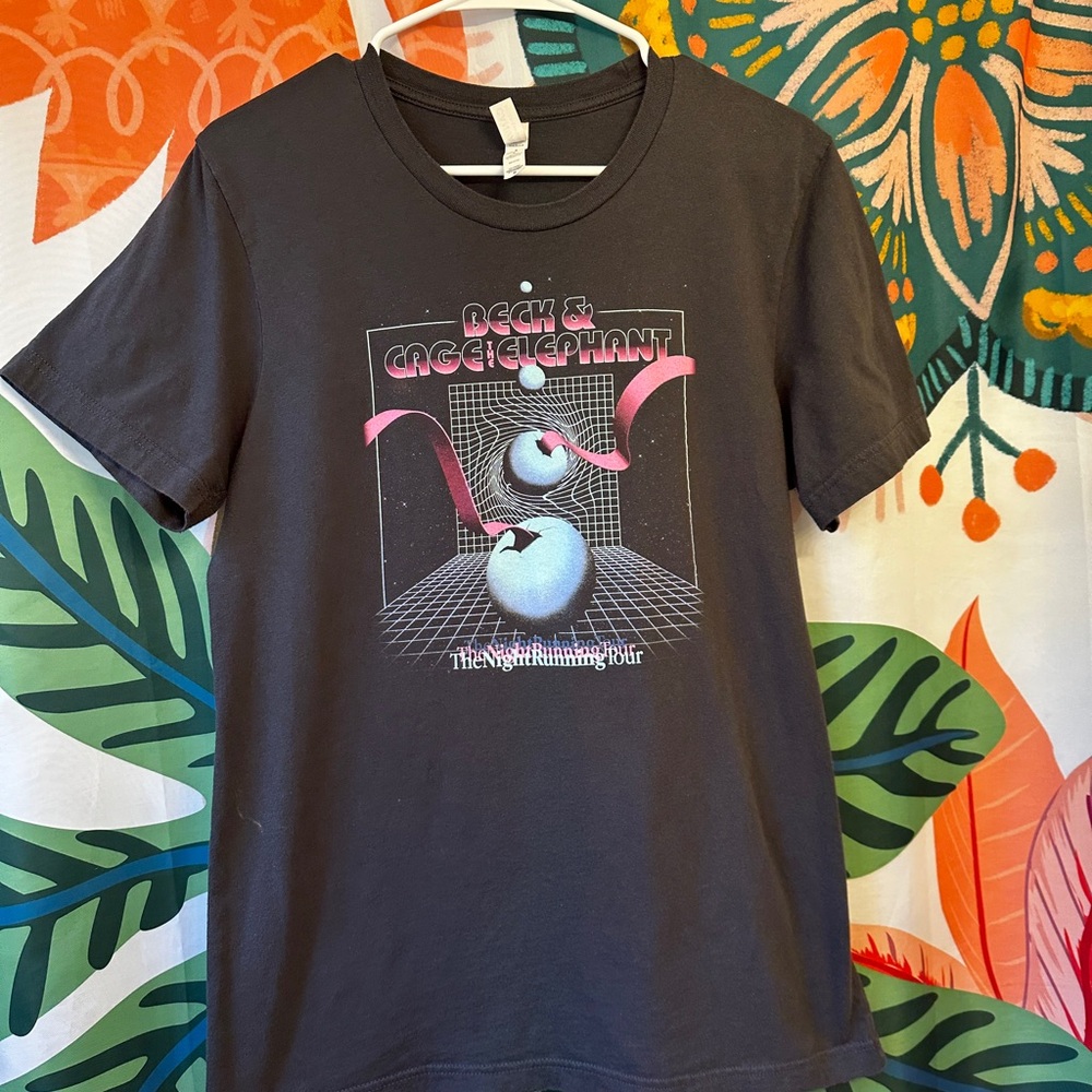 beck and cage the elephant - the night running tour tee - M